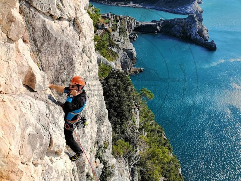 Moderno Appartamento Vista Mare, Con Parcheggio Privato Porto Venere Dış mekan fotoğraf